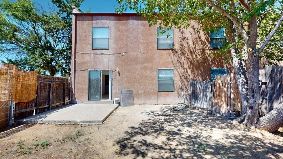 More Photos Of 1000 Meadowlark Ct SE, Rio Rancho Apartments For Sale
