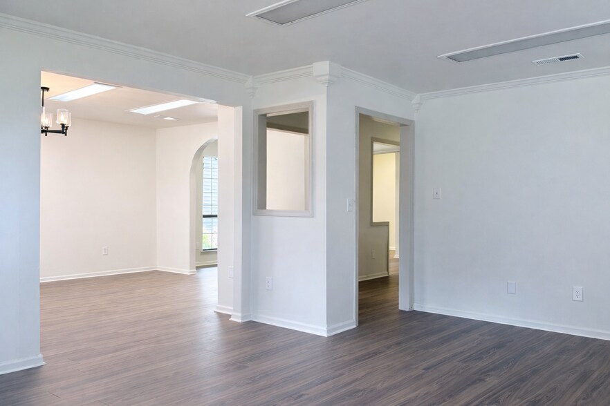 More Photos Of 421 Barony St, Moncks Corner Office For Sale