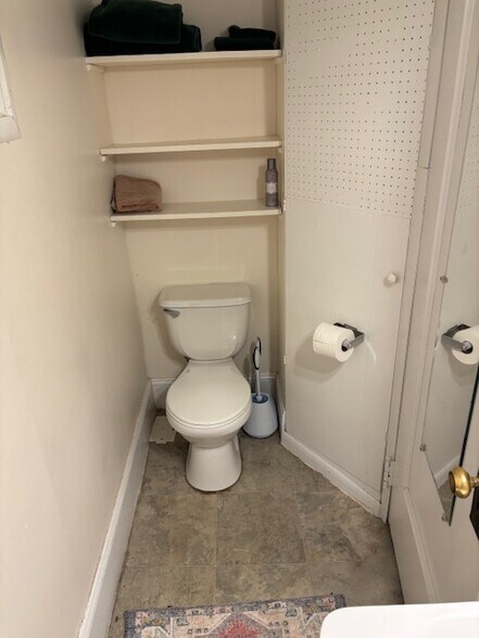 More Photos Of 6368 Elm St, North Branch Office For Sale