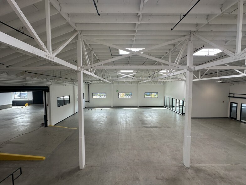 More Photos Of 4700 San Pablo Ave, Emeryville Warehouse For Lease
