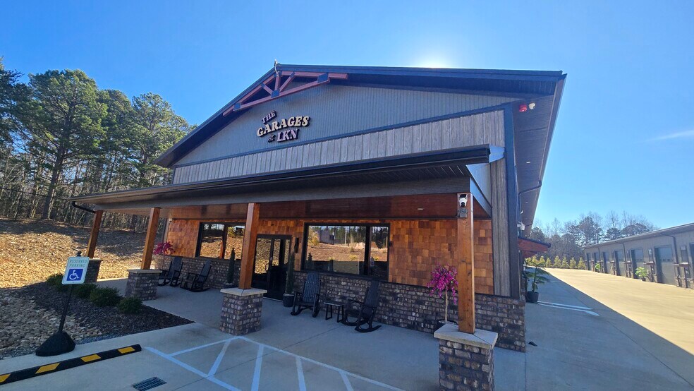 More Photos Of 144 McCrary Rd, Mooresville Flex For Sale