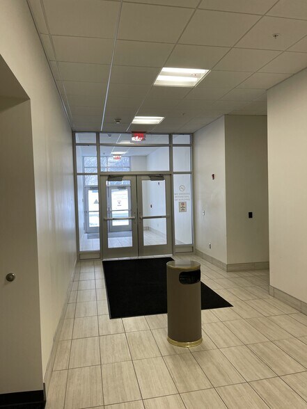 More Photos Of 245 E Main St, Rochester Office For Lease