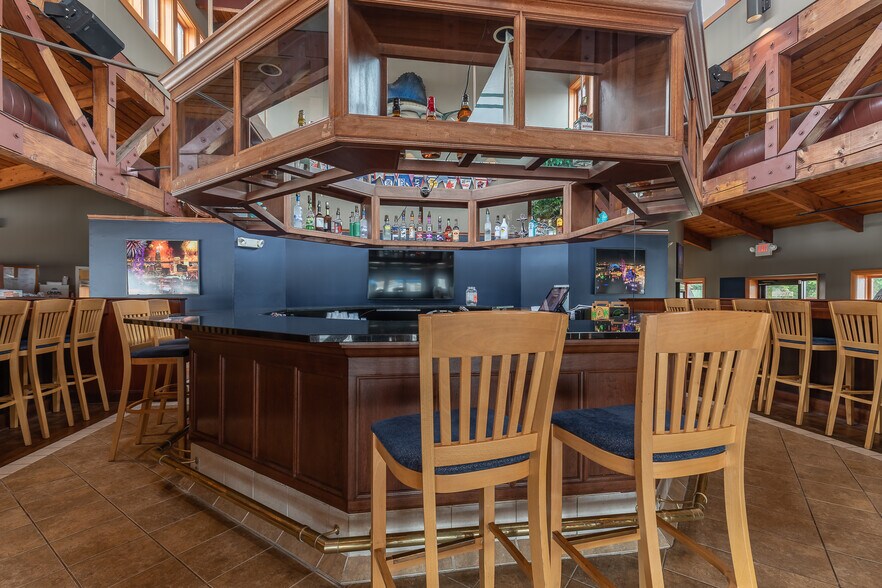 More Photos Of 4900 Whiskey Is, Cleveland Specialty For Sale