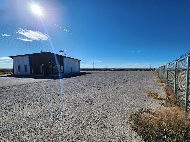 More Photos Of 22950 Stern dr, Anthony Land For Lease