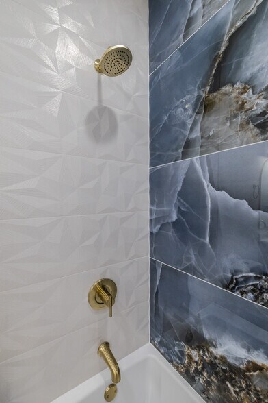 More Photos Of 1245 S Fairfield Ave, Chicago Apartments For Sale