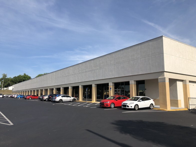 More Photos Of 333 N Lake Parker Ave, Lakeland Light Manufacturing For Lease
