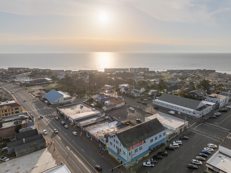 More Photos Of 443 SW 7th St, Newport Apartments For Sale