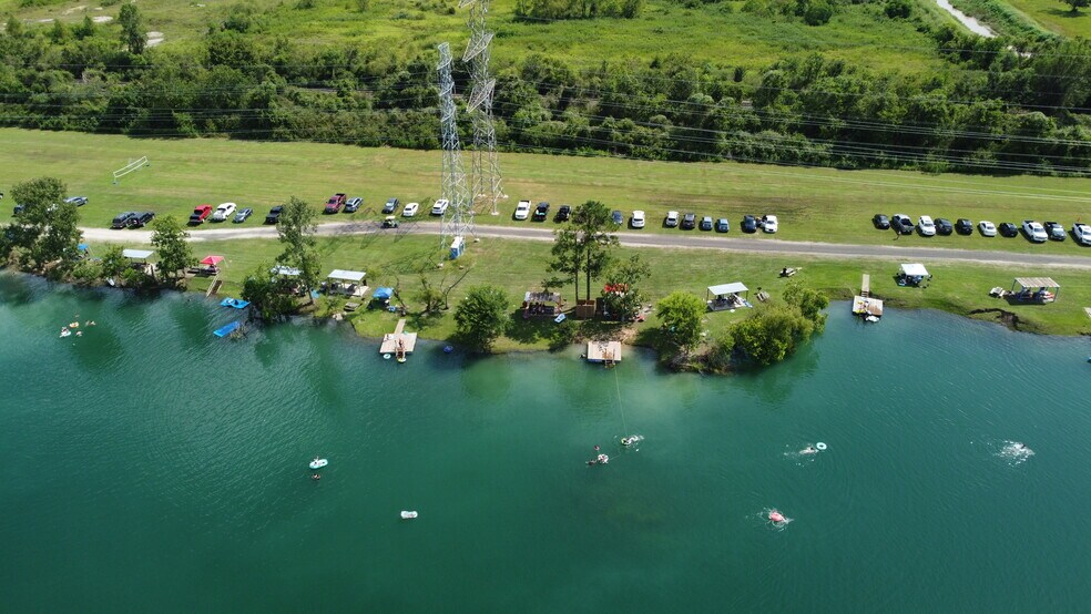 More Photos Of 19230 Morris Ave, Manvel Trailer Camper Park For Sale