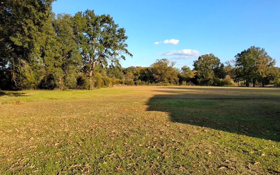 More Photos Of 18930 Old Scenic Hwy, Zachary Land For Sale