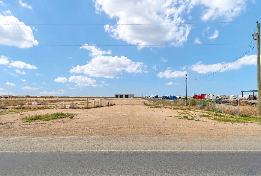 More Photos Of 2920 FM 866, Odessa Warehouse For Sale