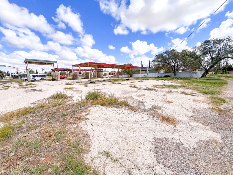 More Photos Of 600 Prairie Ave, Odessa Land For Sale