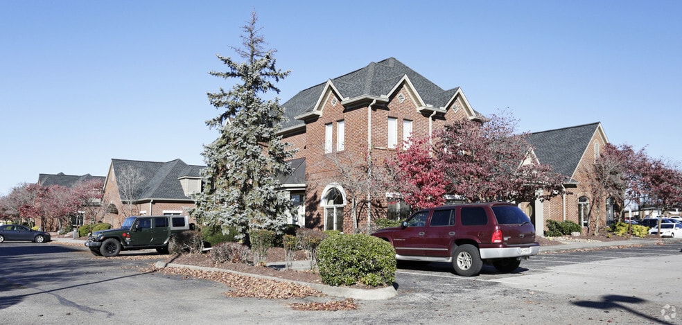 More Photos Of 110 Perimeter Park Rd, Knoxville Medical For Lease