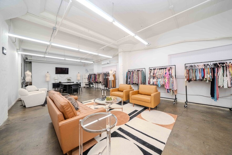 More Photos Of 4383 Fruitland Ave, Vernon Manufacturing For Sale