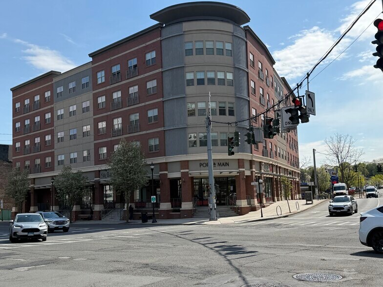 More Photos Of 101-109 Westchester Ave, Port Chester Storefront Retail Office For Lease