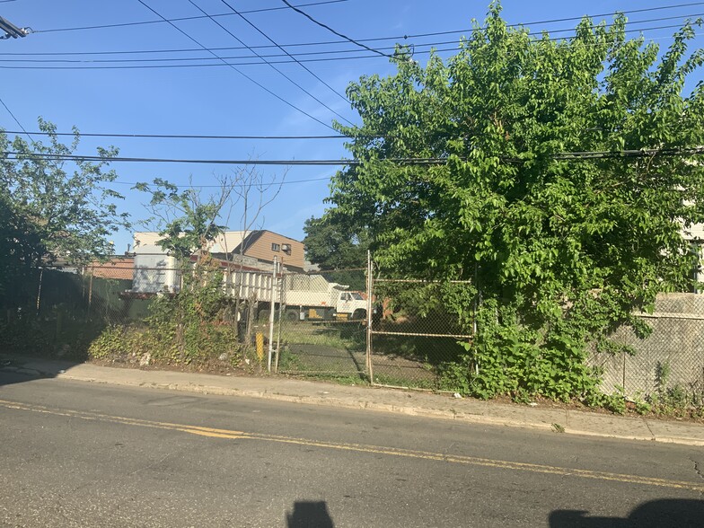 Primary Photo Of 88 Jewett Ave, Staten Island Land For Sale