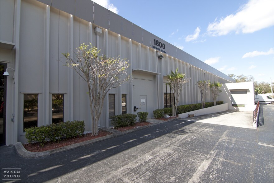 More Photos Of 1700 NW 66th Ave, Plantation Office For Lease