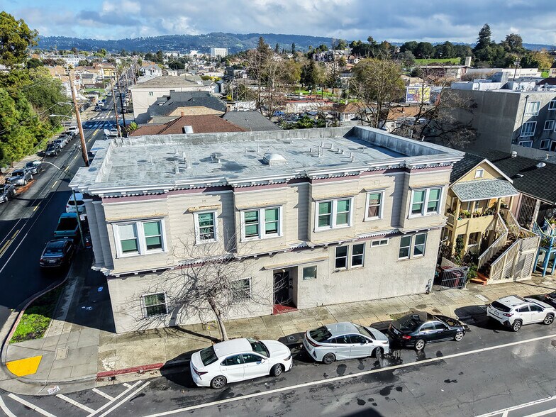 More Photos Of 1504 13th Ave, Oakland Apartments For Sale