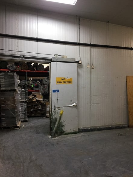 More Photos Of 221 Washington St, Mount Vernon Warehouse For Sale