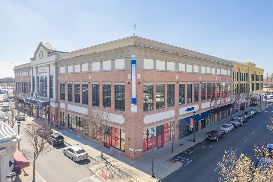 More Photos Of 4410 E Claiborne Sq, Hampton Unknown For Lease