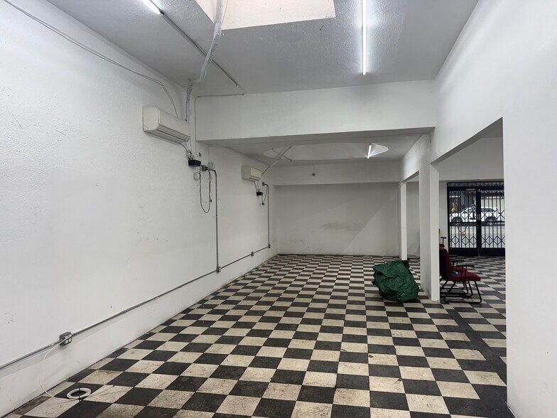 More Photos Of 727 Atlantic Blvd, East Los Angeles Storefront Retail Office For Sale
