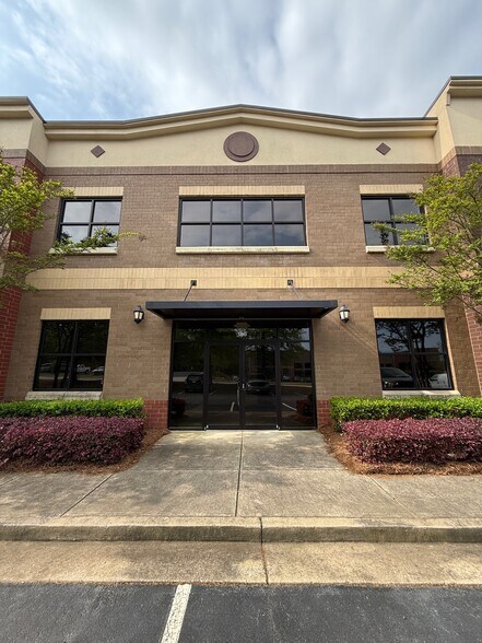 More Photos Of 1384 Buford Business Blvd, Buford Warehouse For Lease