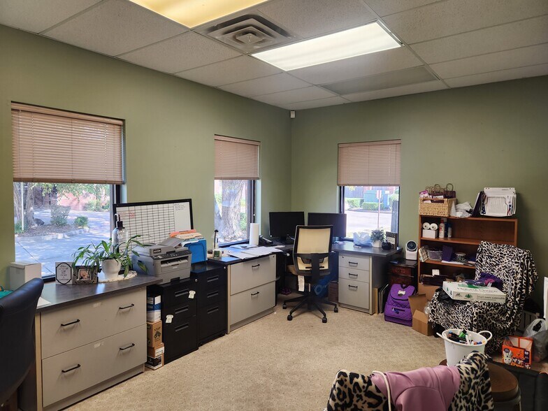 More Photos Of 6950 S Utica Ave, Tulsa Office For Sale
