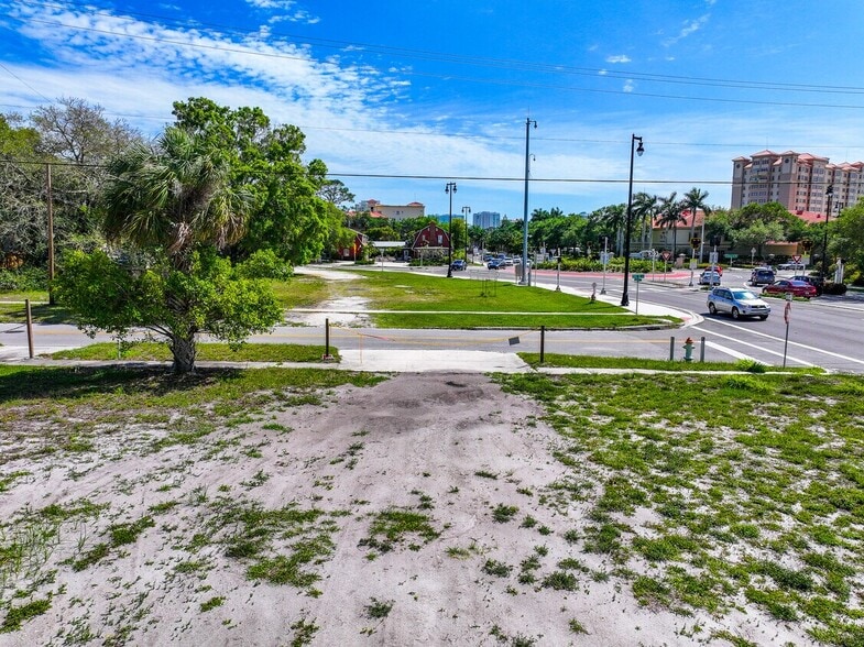 More Photos Of 1500 N Tamiami Trl, Sarasota Land For Sale