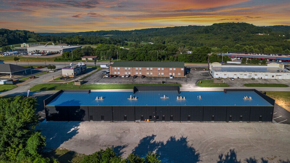 More Photos Of 116 College Rd, Pineville Light Distribution For Lease