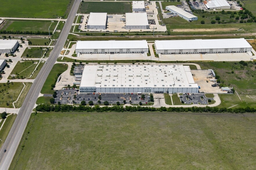 More Photos Of 1611 Clovis Barker Rd, San Marcos Manufacturing For Lease