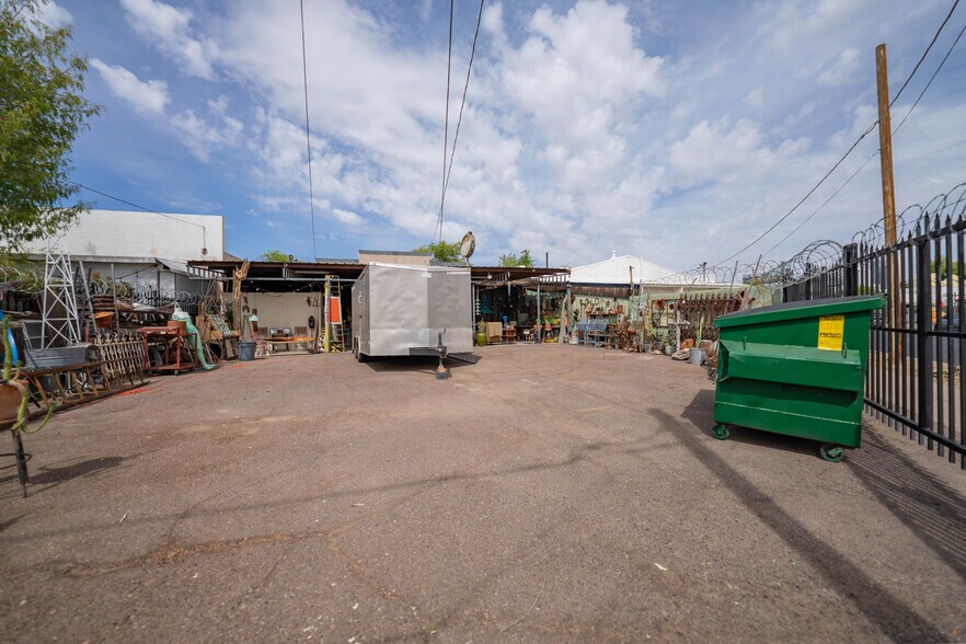More Photos Of 1109 Grand Ave, Phoenix Storefront For Sale