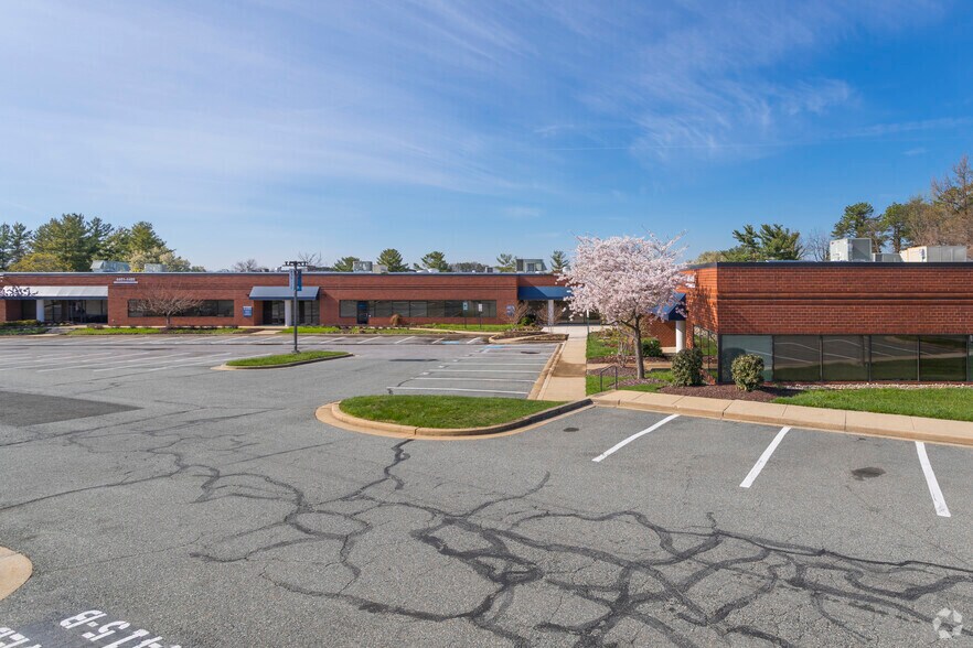 More Photos Of 4451-4485 Nicole Dr, Lanham Research And Development For Lease
