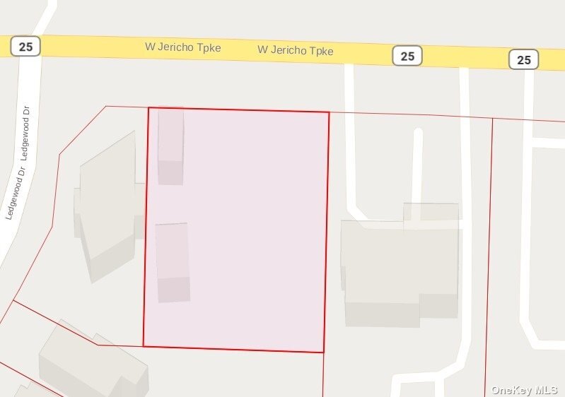 More Photos Of 950 W Jericho Tpke, Smithtown Storefront Retail Office For Sale