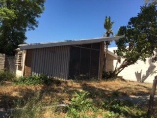 More Photos Of 218 W E St, Ontario Medical For Sale