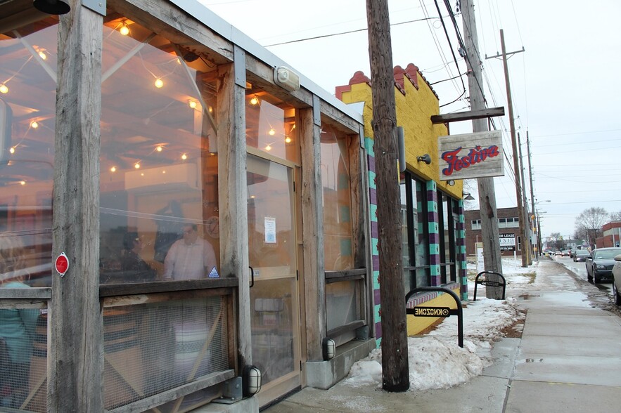 More Photos Of 1217 E 16th St, Indianapolis Freestanding For Lease