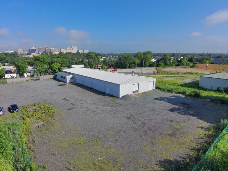 More Photos Of 1300 E 8th St, Wilmington Manufacturing For Lease