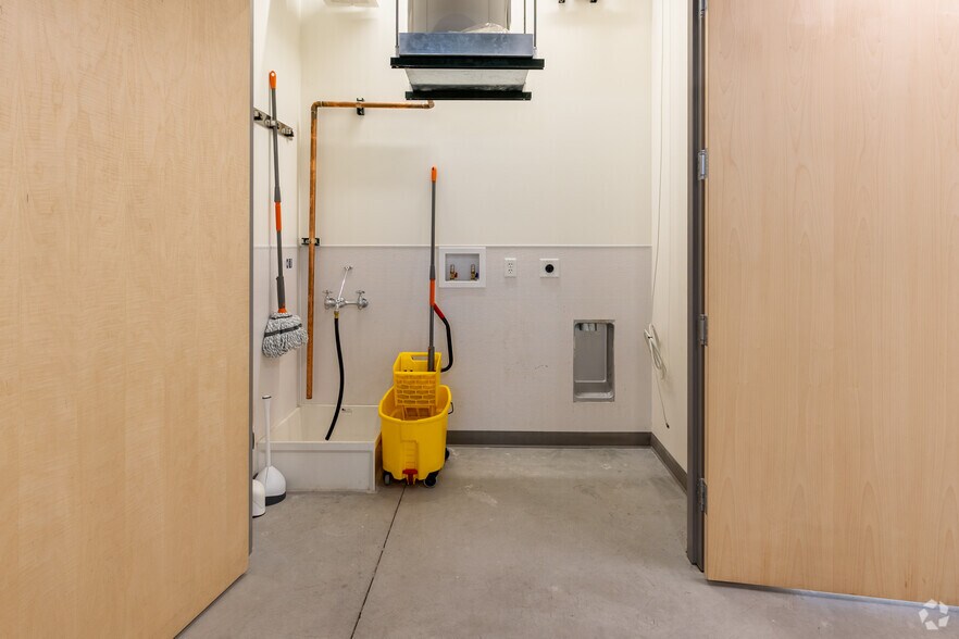 Photo of 1st Floor Ste D