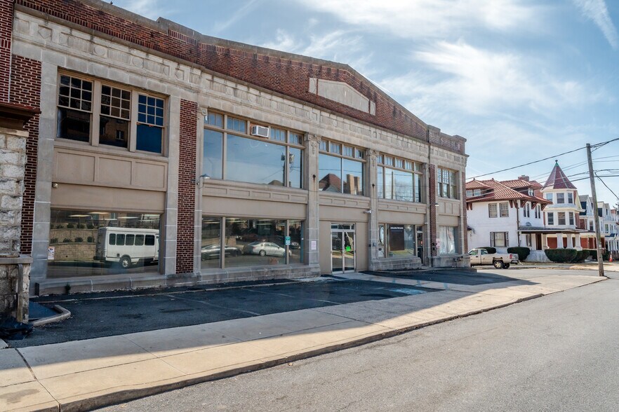 More Photos Of 1518 W Walnut St, Allentown Light Distribution For Lease