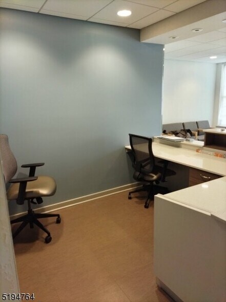 More Photos Of 1-2 Wills Way, Piscataway Medical For Sale