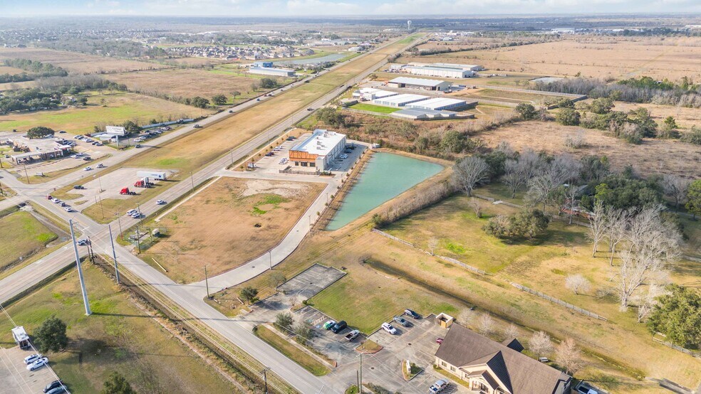 More Photos Of Steele Rd & Clifford St, Alvin Land For Sale