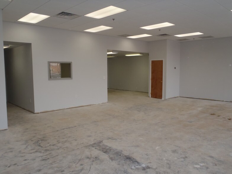 More Photos Of 1275 Bloomfield Ave, Fairfield Light Manufacturing For Lease