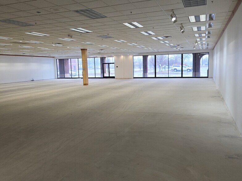 More Photos Of 35252-35340 23 Mile Rd, New Baltimore Freestanding For Lease