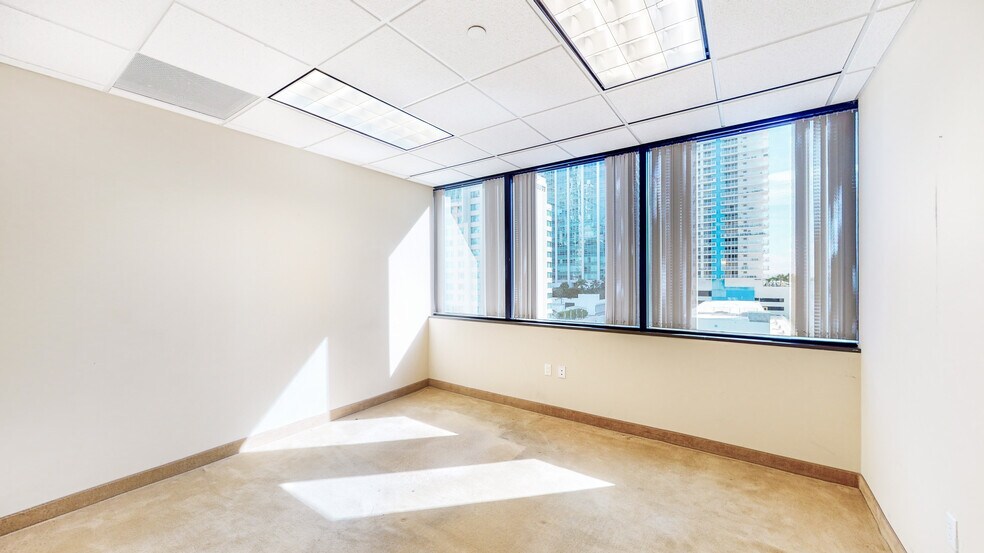 More Photos Of 1200 Brickell Ave, Miami Office For Sale