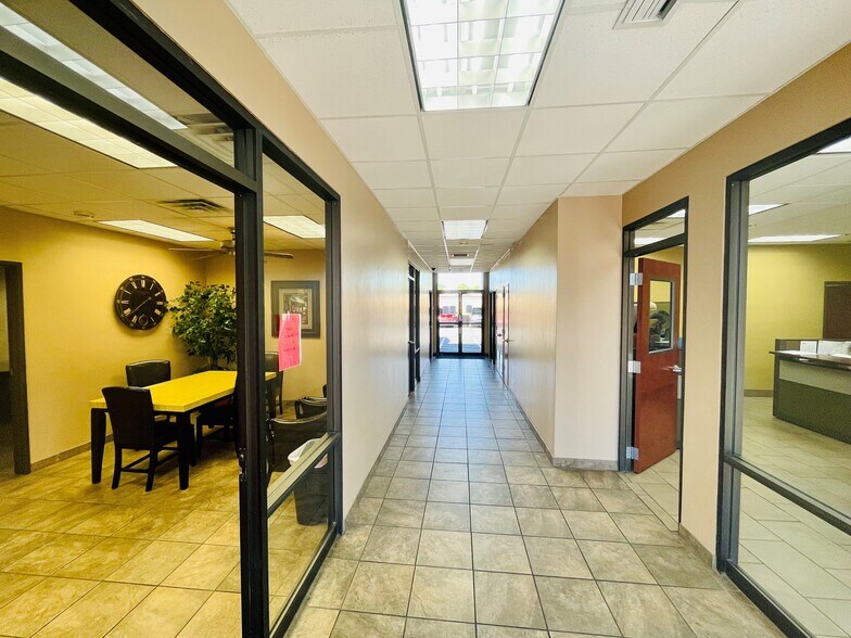 More Photos Of 5016 N 6th St, Phoenix Office For Sale