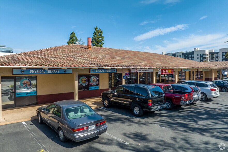 Primary Photo Of 1111 W Town and Country Rd, Orange Medical For Sale