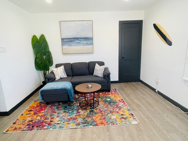 More Photos Of 5103 Avenue O, Galveston Apartments For Sale