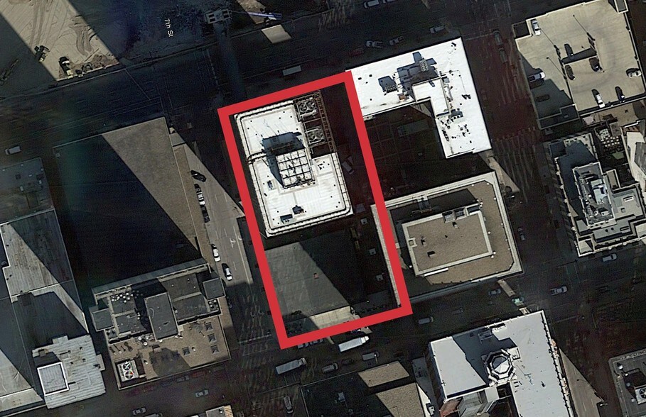 More Photos Of 666 Grand Ave, Des Moines Office For Lease