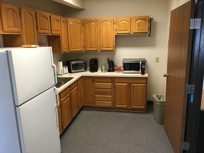 More Photos Of 14320 Longs Peak Ct, Longmont Warehouse For Sale