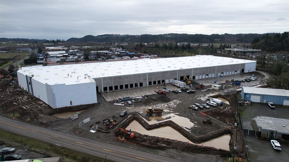 More Photos Of 4405 Turner Rd SE, Salem Distribution For Lease