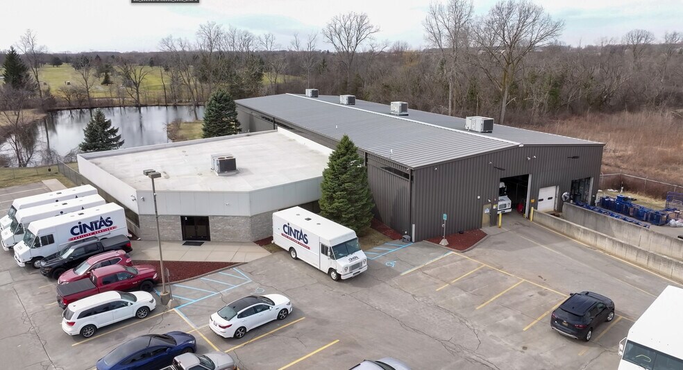Primary Photo Of 4162 Dye Rd, Swartz Creek Warehouse For Sale