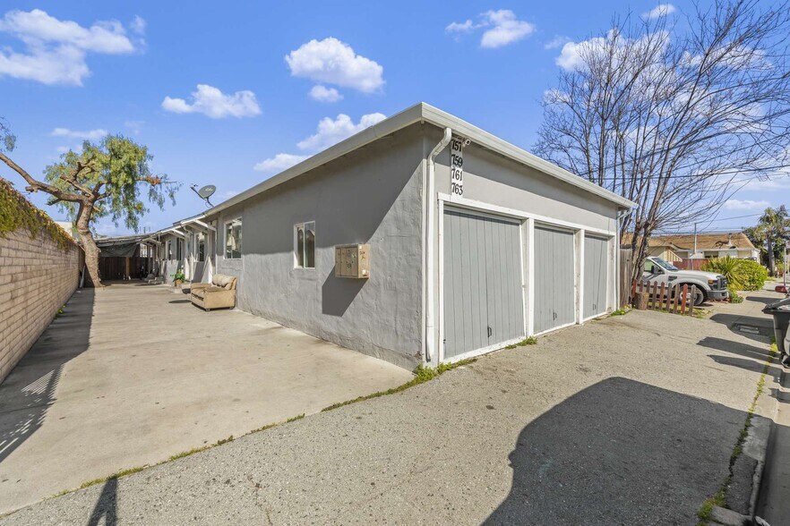 More Photos Of 757 Warrington Ave, Redwood City Multifamily For Sale